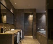 grand suite on the water