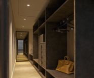 grand suite on the water