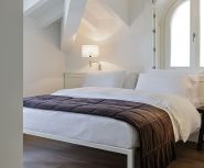 suite B, slaapkamer